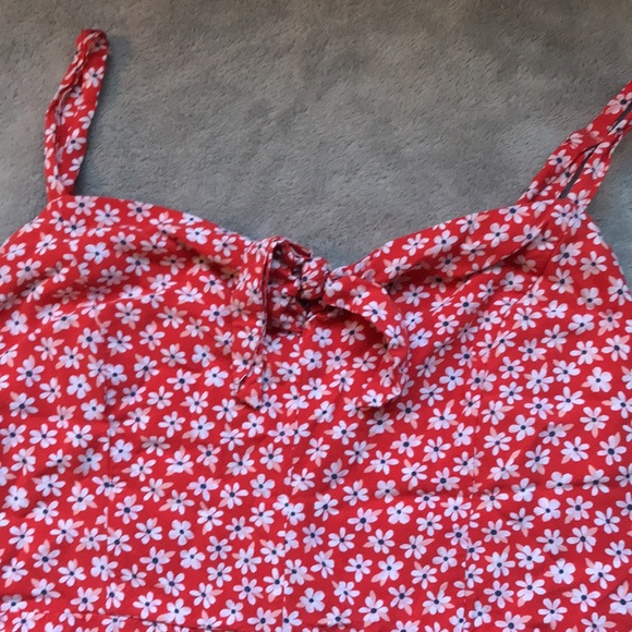 Old Navy romper comfy, loosely form fitting - Picture 4 of 5